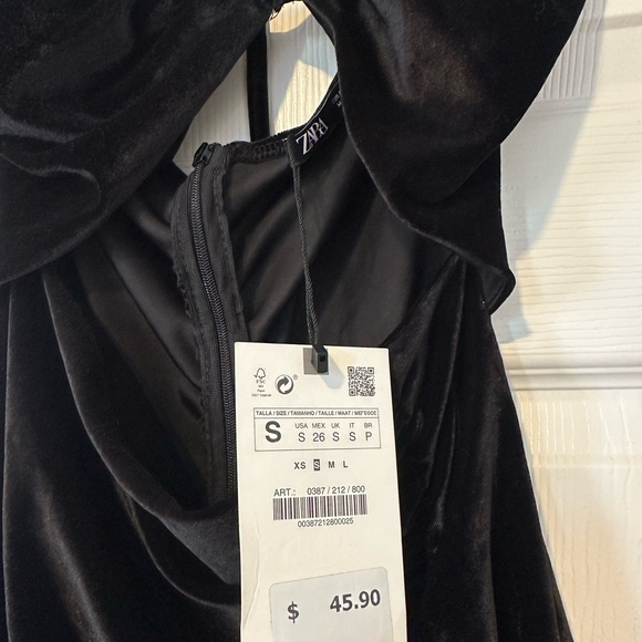 Zara Black Halter Dress - Picture 3 of 5